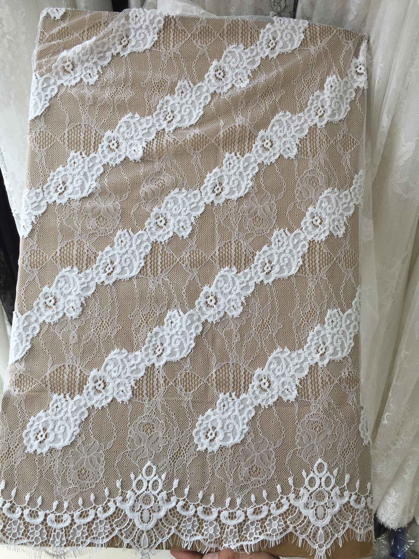 C123